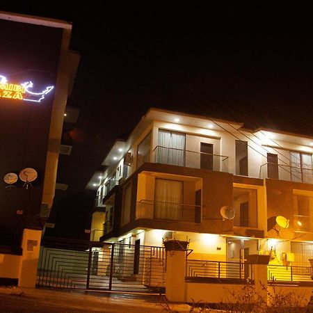 Gyemibi Plaza Suite Kumasi Esterno foto